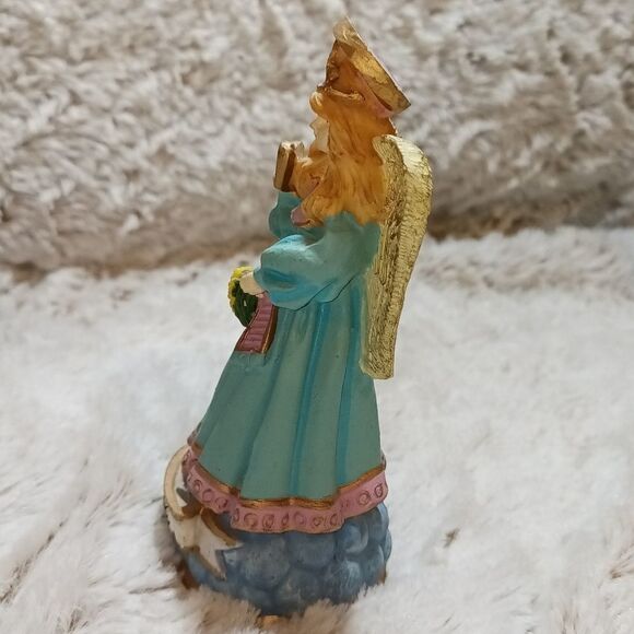 1995 Chadwick Miller March collectable angel figurine. - Picture 3 of 8